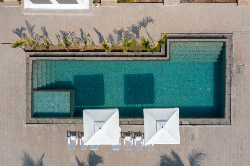 pool