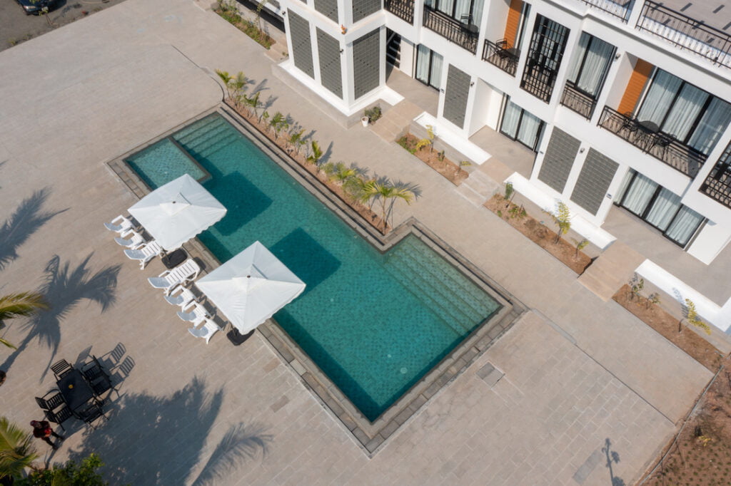 pool
